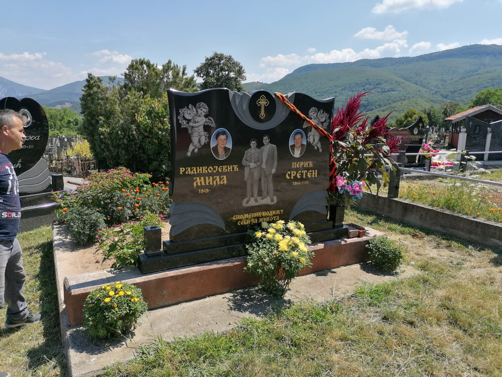 Izrada Nadgrobnih Spomenika Paraćin