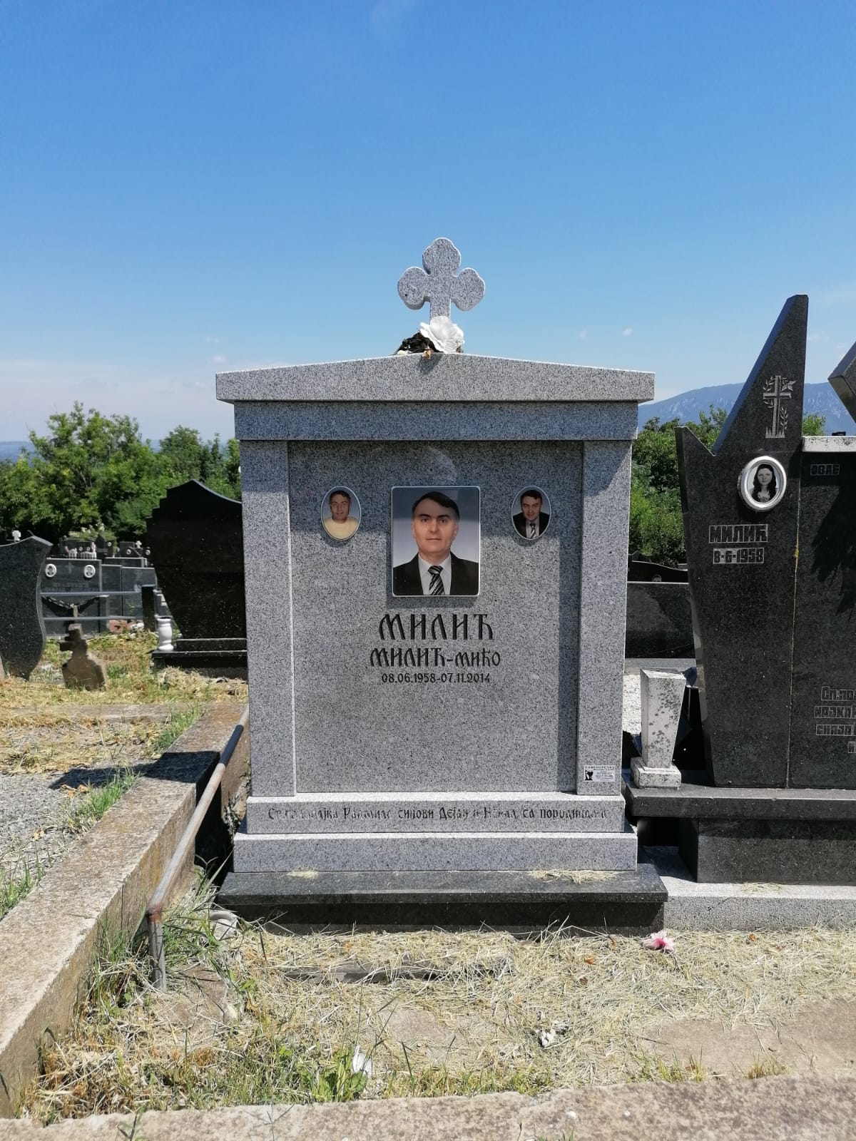 Izrada Nadgrobnih Spomenika Topola